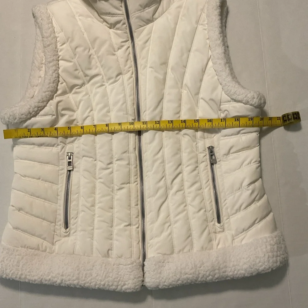 Calvin Klein Performance Women’s Quilted Vest White - Picture 4 of 7